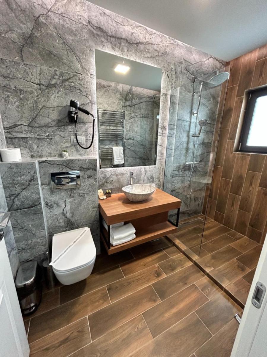 Visan Monarc Boutique Aparthotel - Self Check-In מראה חיצוני תמונה