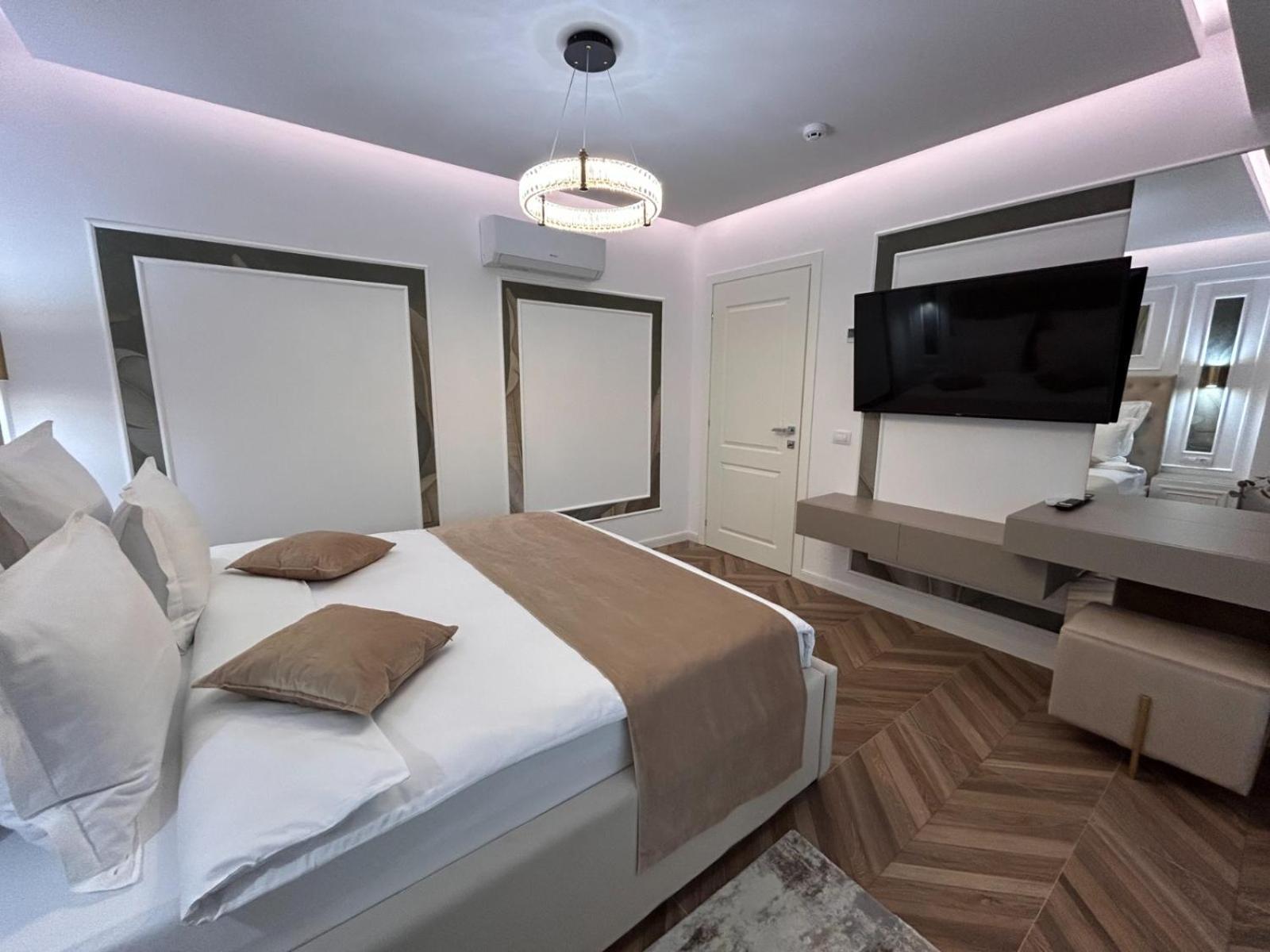 Visan Monarc Boutique Aparthotel - Self Check-In מראה חיצוני תמונה